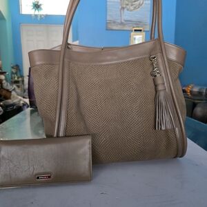 New Brahmin Bailee Set